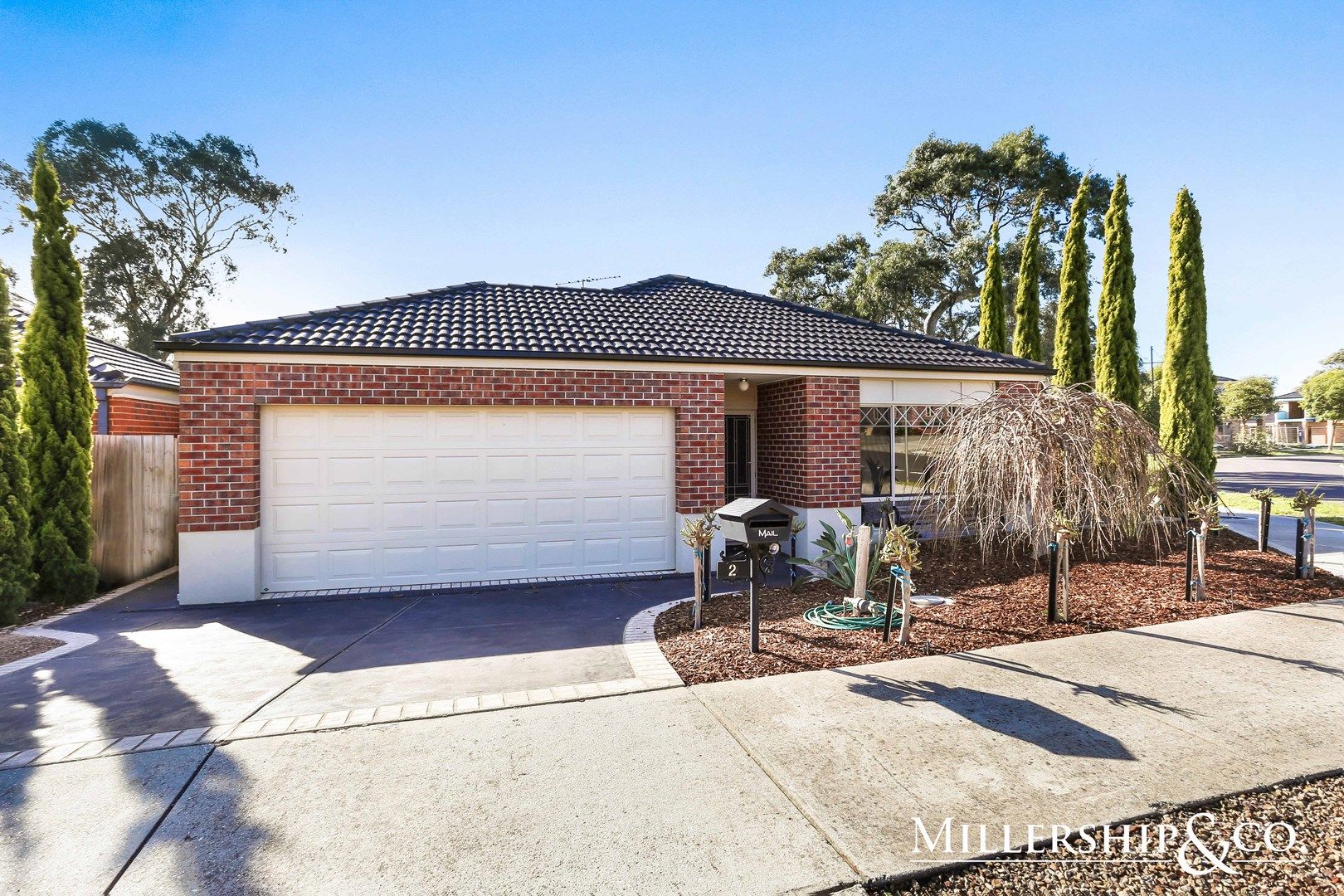 2 Camden Close, South Morang VIC 3752