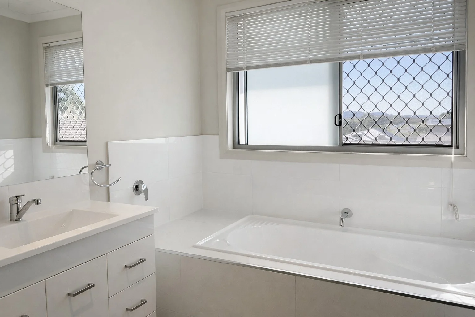 Additional image 7 of Crace ACT 2911