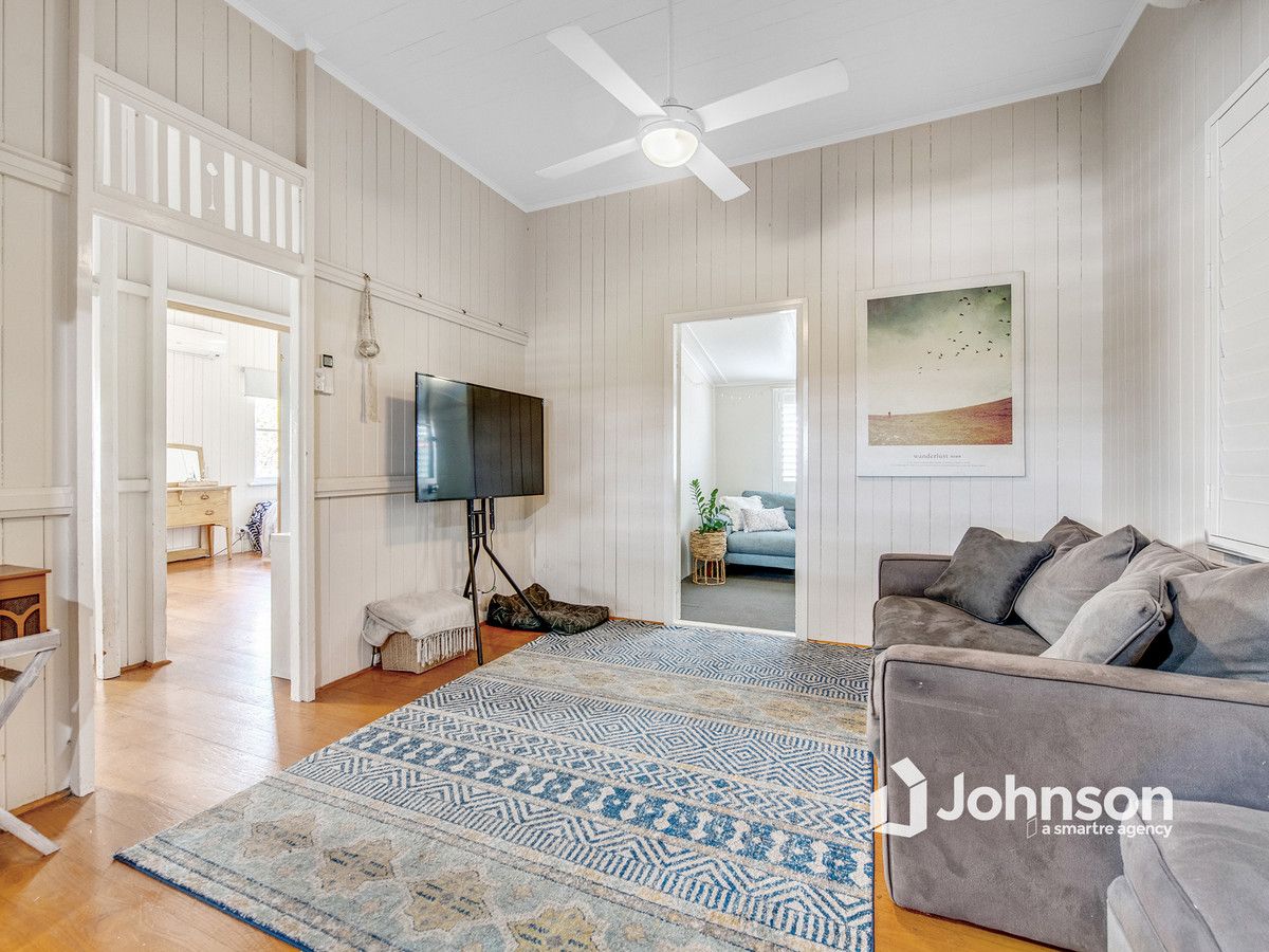 39 Gordon Parade, Manly QLD 4179, Image 2