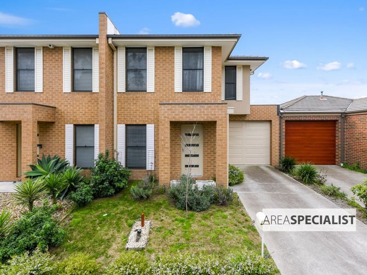 3 bedrooms Townhouse in 178 Keylana Drive KEYSBOROUGH VIC, 3173