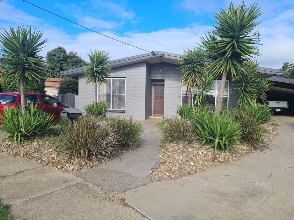 4 bedrooms House in 5 Coates Court SHEPPARTON VIC, 3630
