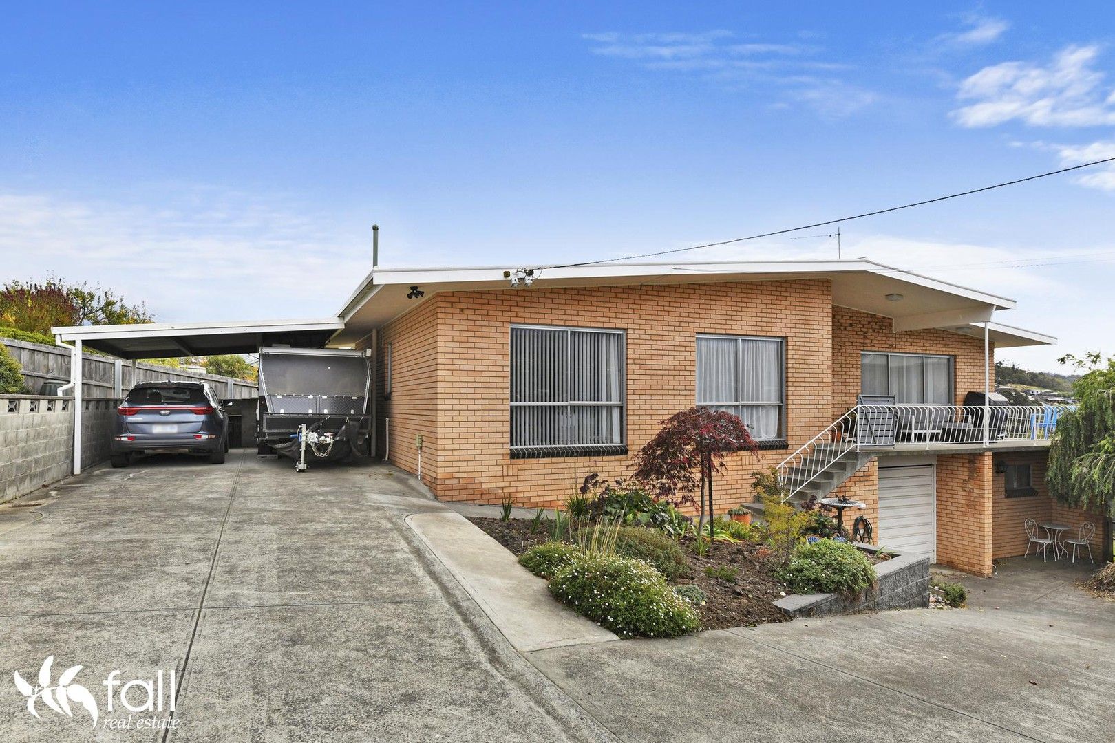 1 Nubeena Street, Lindisfarne TAS 7015 House For Rent 630 Domain