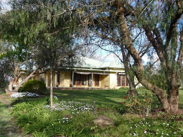 964 Table Top Road, Table Top NSW 2640