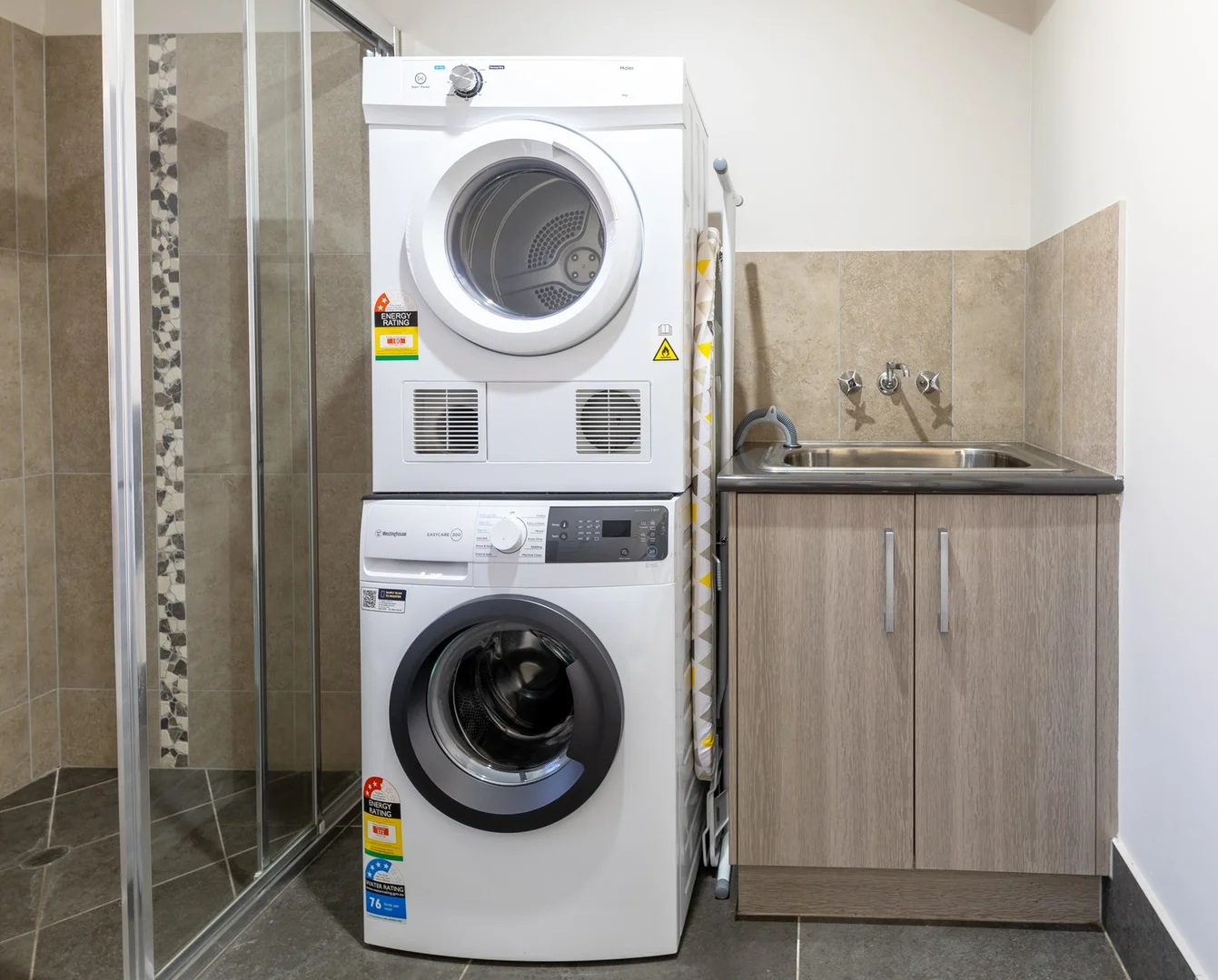 Additional image 15 of 6/8-10 LAMBERT Drive, Moranbah QLD 4744