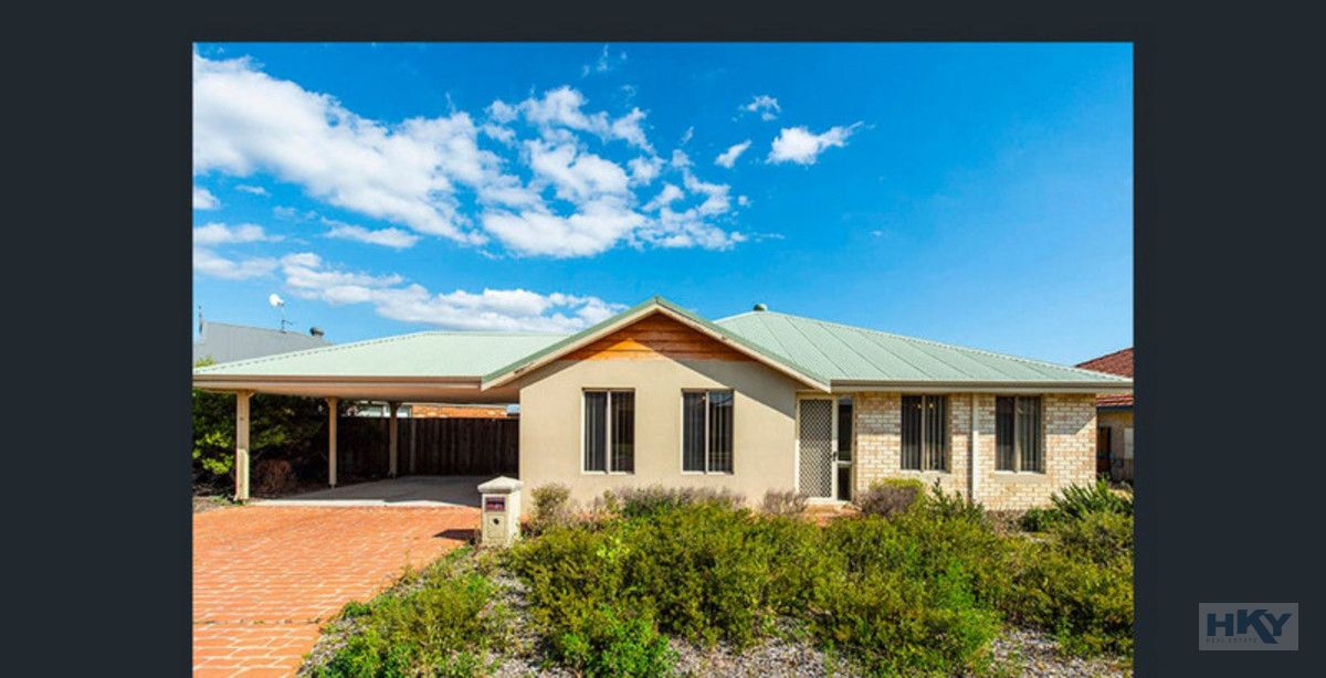 3 bedrooms House in 10 Rainsby Crescent ELLENBROOK WA, 6069