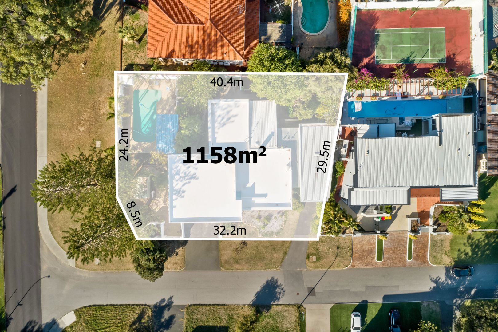 10 Chidley Road, City Beach WA 6015, Image 2