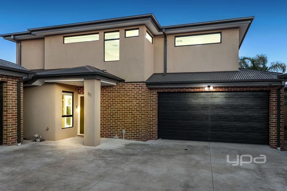 2/7 Lacebark Road, Delahey VIC 3037, Image 0