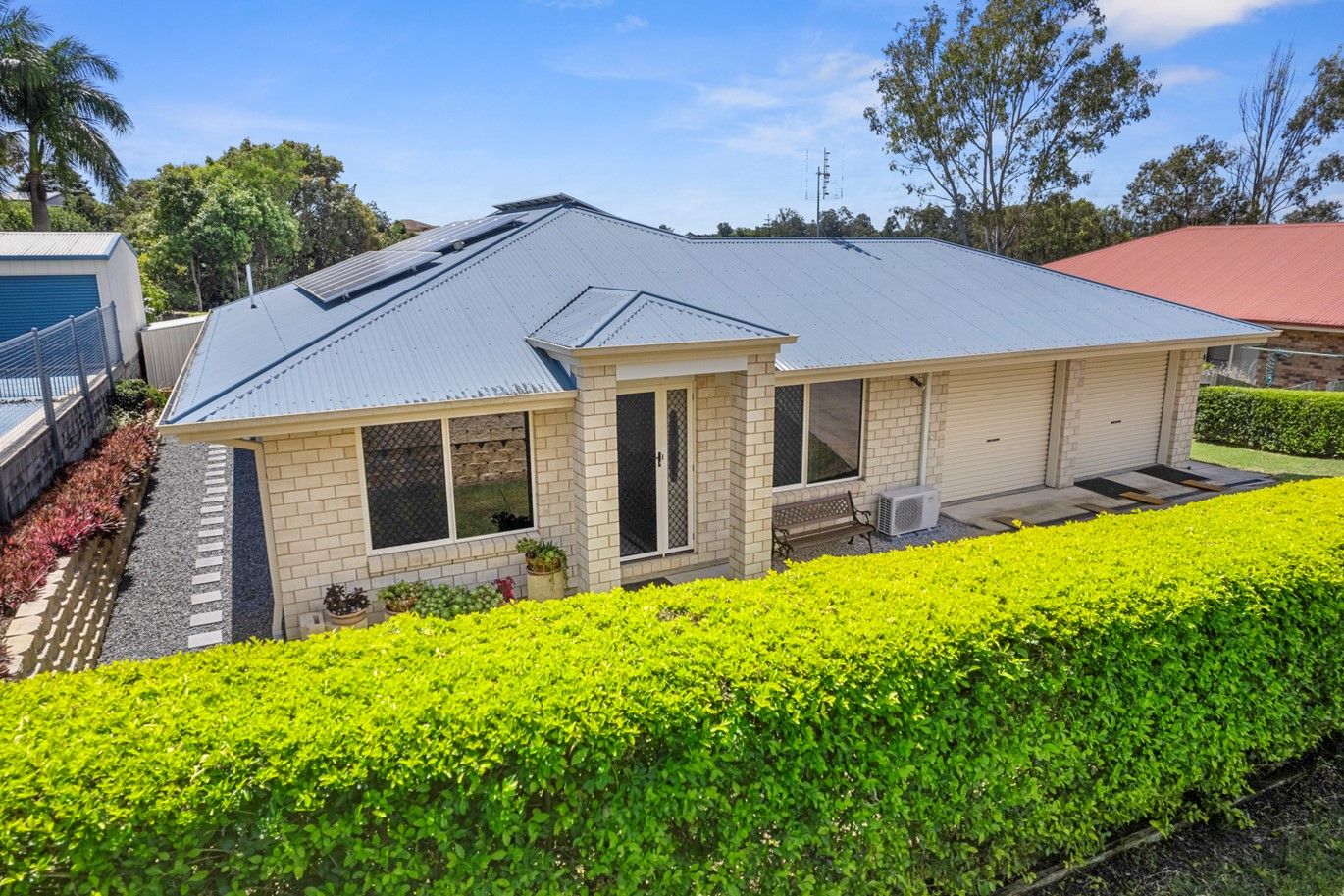 4 bedrooms House in 30 Gympie View Drive SOUTHSIDE QLD, 4570