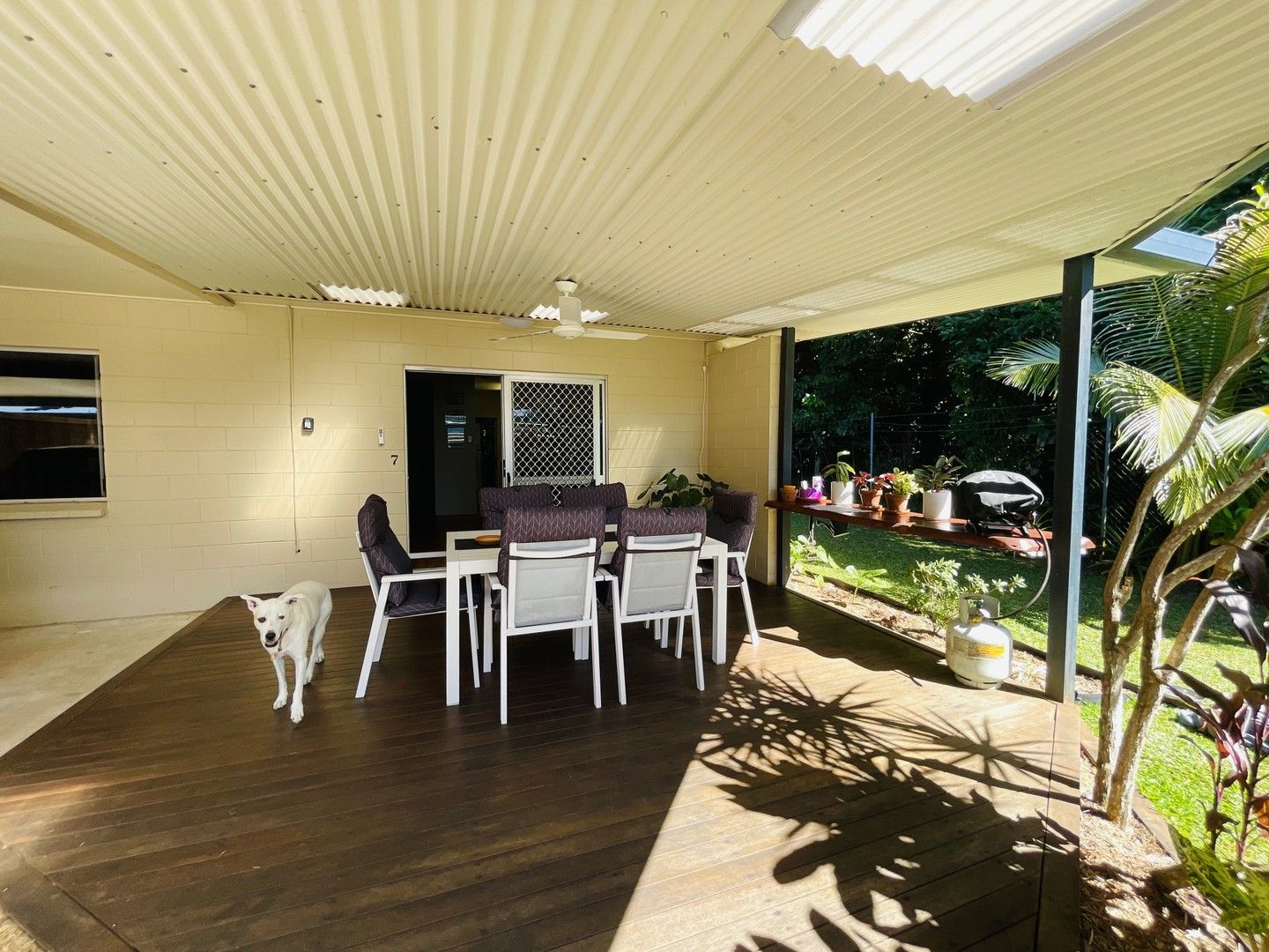 Unit 7/16 Wongaling Beach Rd, Wongaling Beach QLD 4852, Image 0