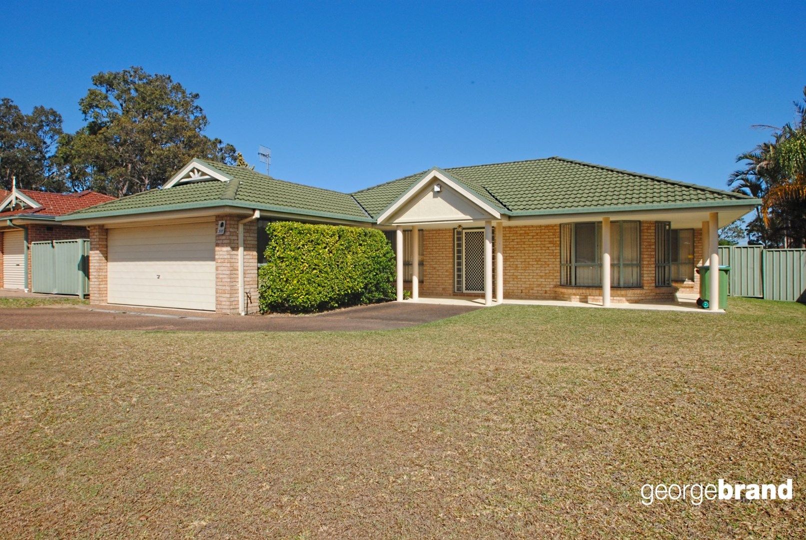 7 Surrey Close, Kanwal Property History & Address Research Domain