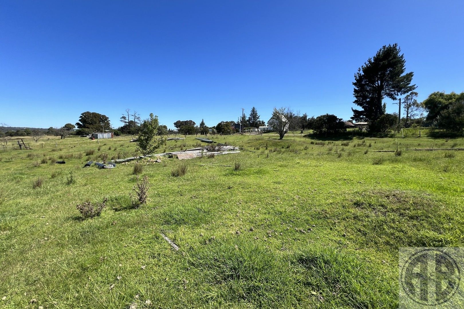 66 Brackin Street, Hillgrove NSW 2350 Domain