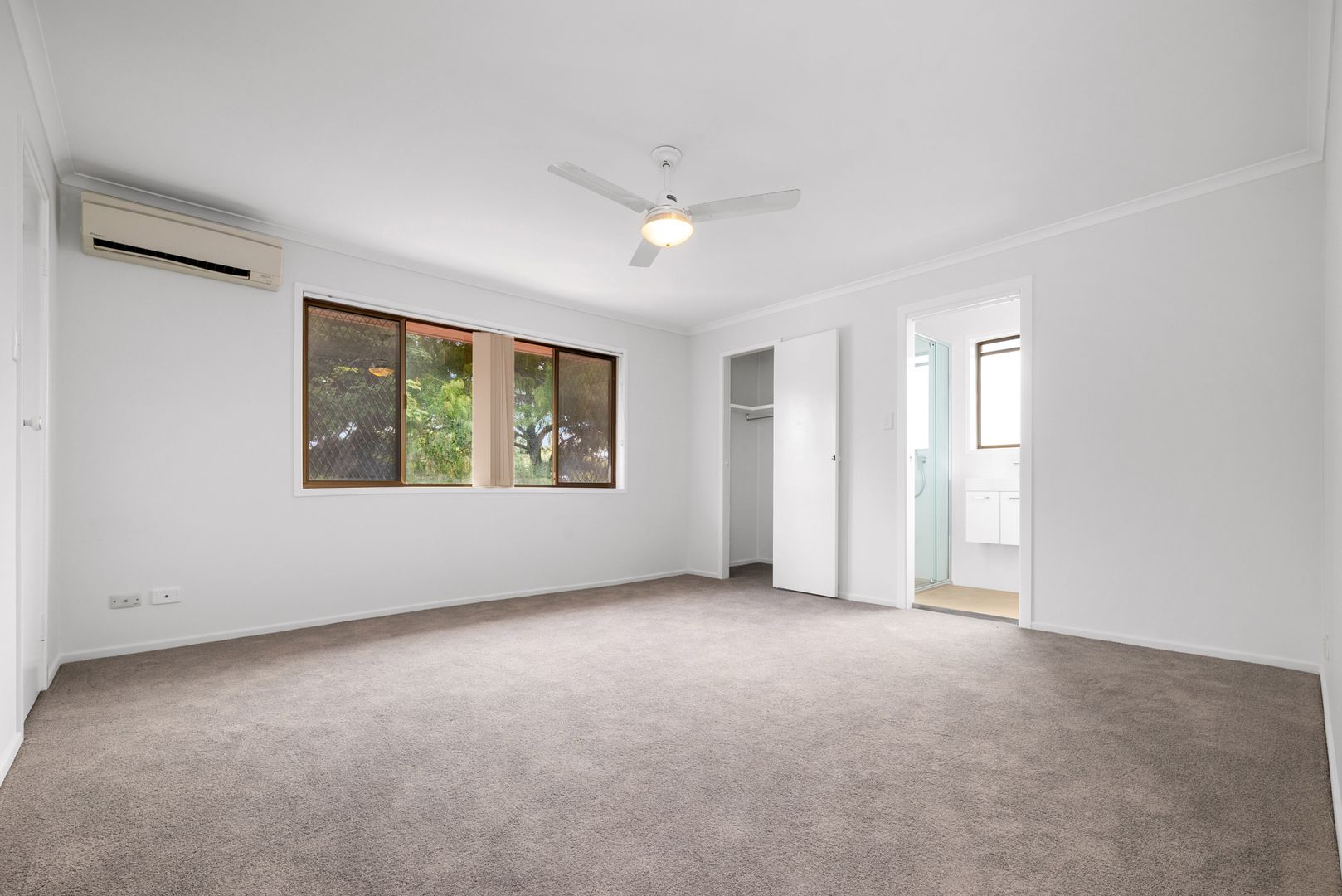 18 Rhuddlan Street, Carindale QLD 4152 House For Rent Domain