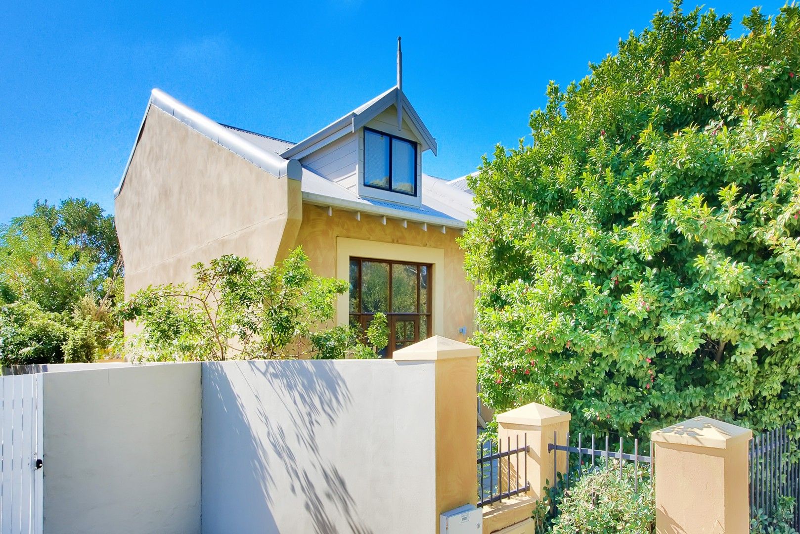 1 bedrooms Townhouse in 3/20 Subiaco Road SUBIACO WA, 6008