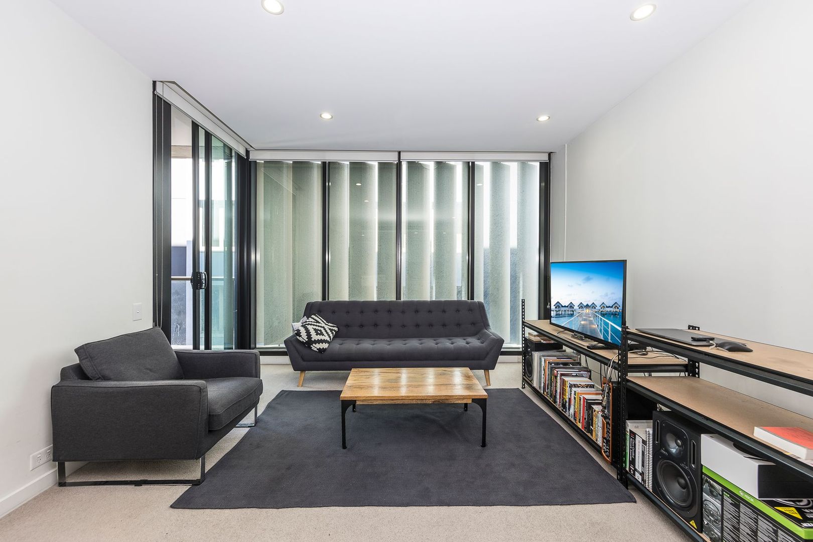 406/70 Queens Road, Melbourne VIC 3000, Image 1