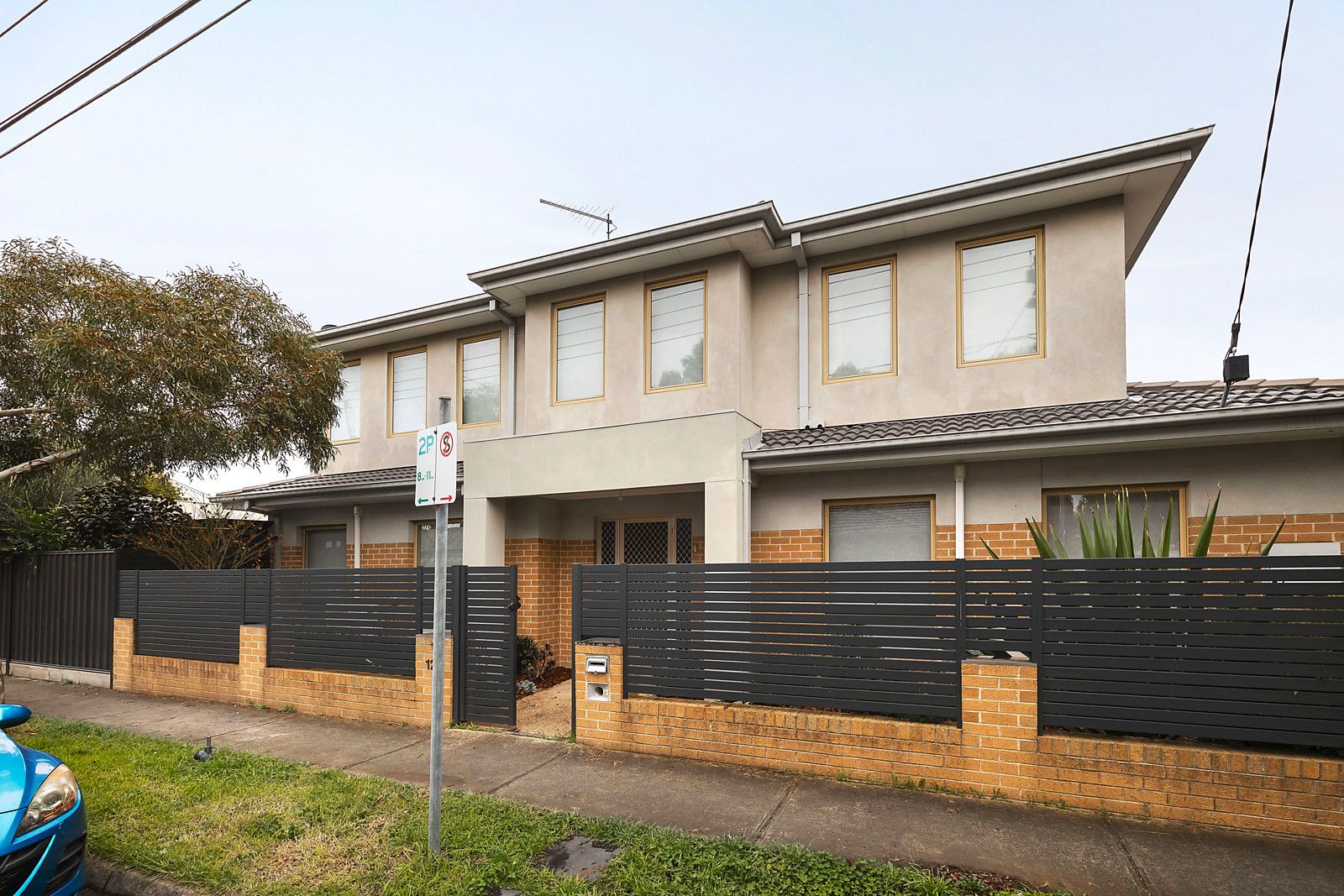 2 bedrooms Townhouse in 1/126 Glenlyon Road BRUNSWICK VIC, 3056