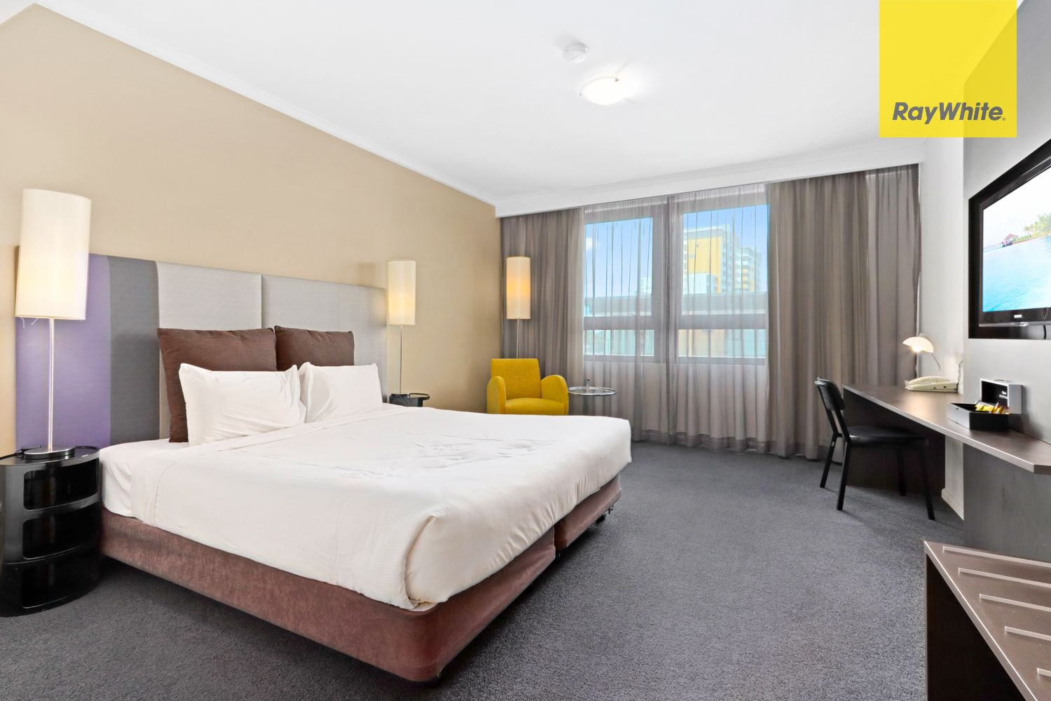1 bedrooms Apartment / Unit / Flat in 717/1-3 Valentine Avenue PARRAMATTA NSW, 2150