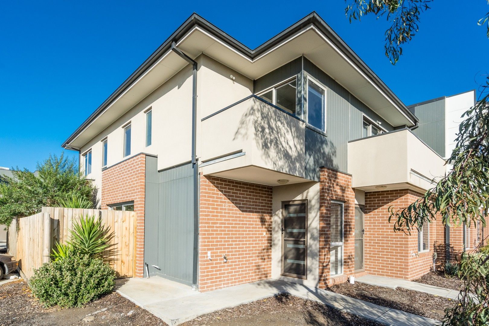 1/64 Escapade Blvd, Craigieburn VIC 3064, Image 0