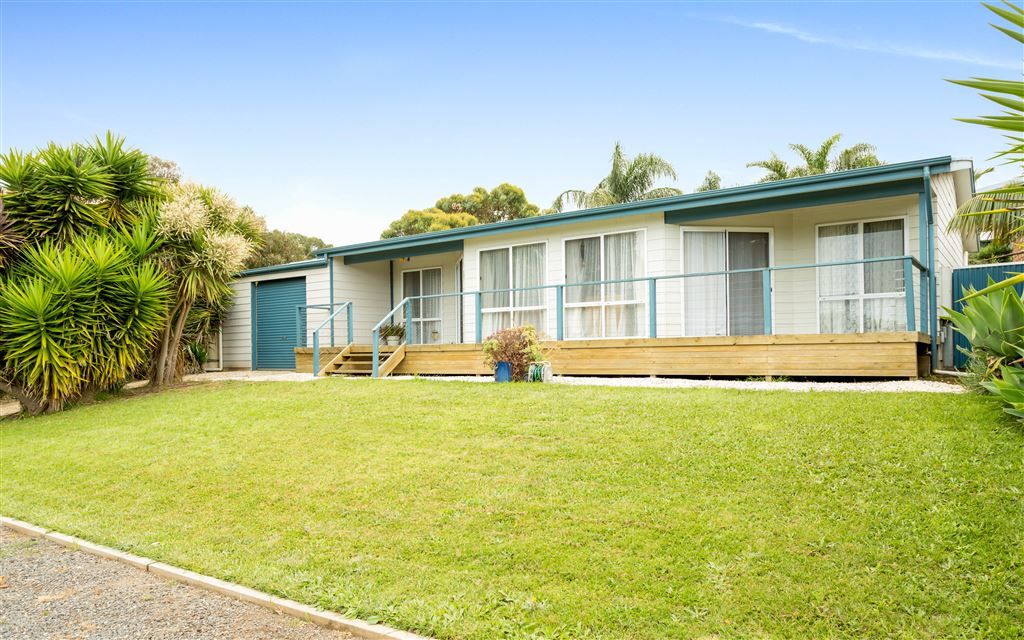 8 Joy Street, Encounter Bay SA 5211, Image 0