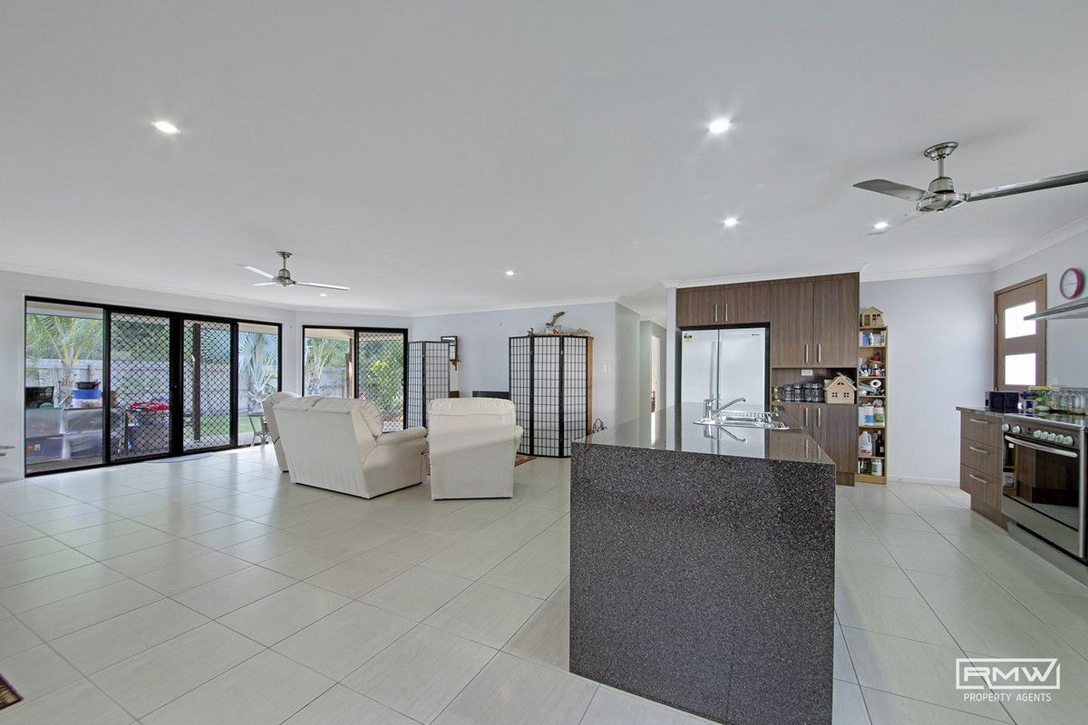 26 Coast Court, Mulambin QLD 4703, Image 2