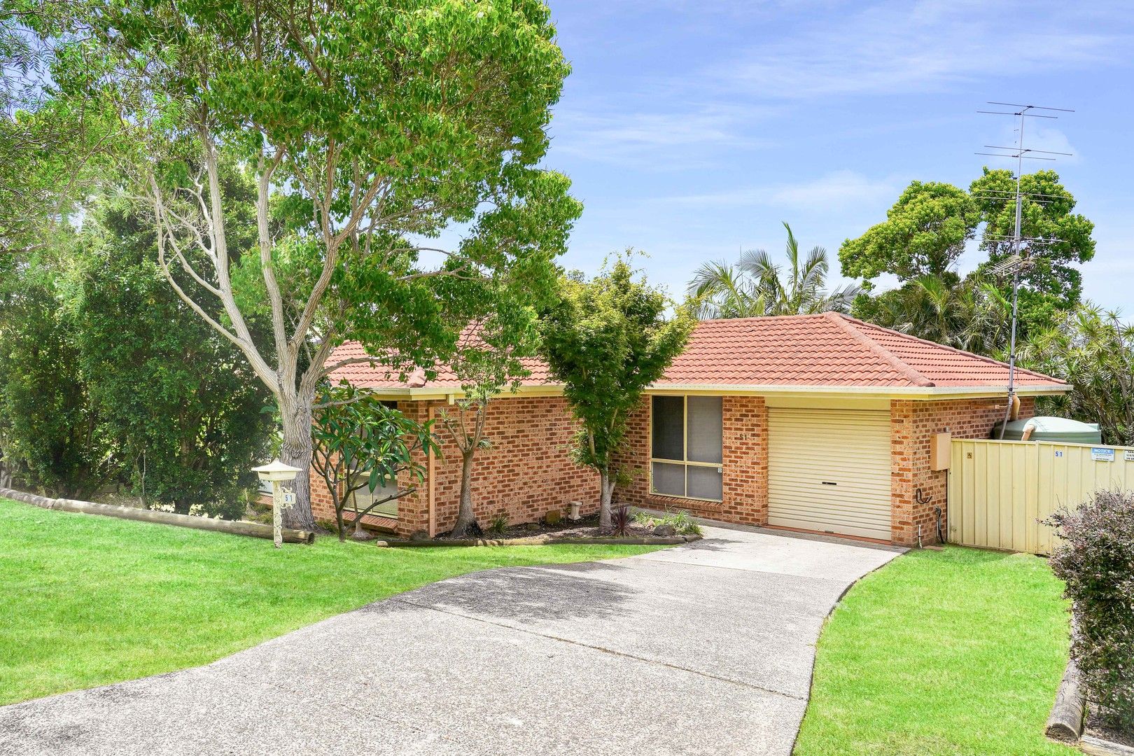 51 Hillside Drive, Albion Park NSW 2527, Image 0