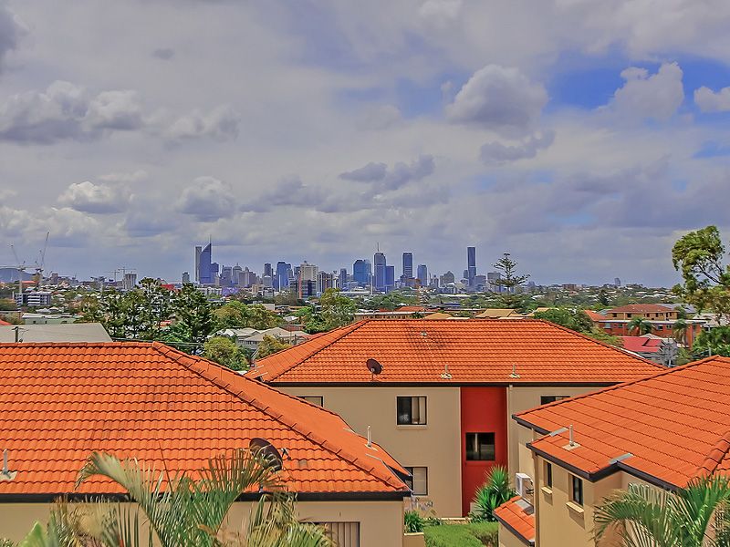 13/558 Logan Road, Greenslopes QLD 4120 Apartment For Rent Domain