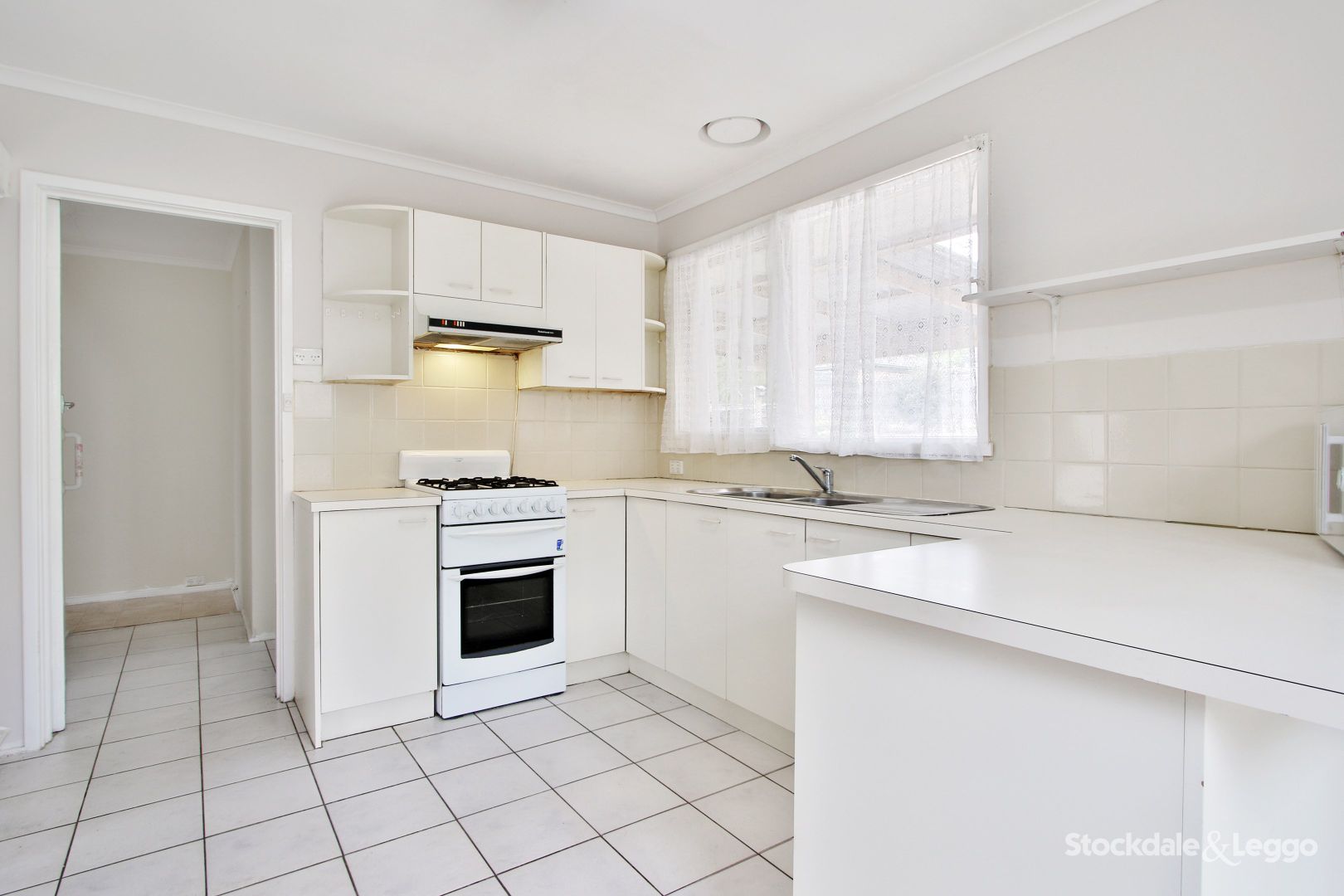 66 Cardigan Rd, Mooroolbark VIC 3138, Image 2