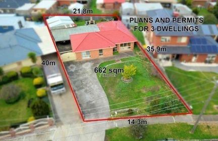 3 bedrooms House in 5 Ellam Court MEADOW HEIGHTS VIC, 3048