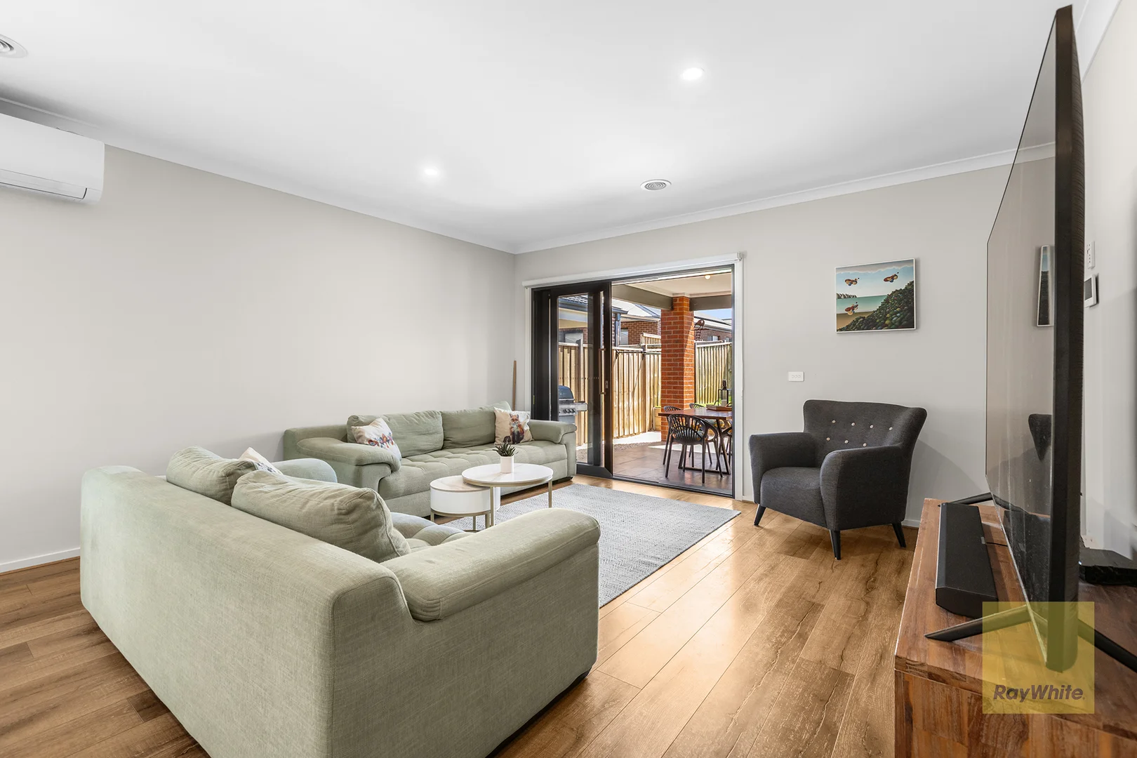 Additional image 4 of 22 Lorikeet Circuit, Rockbank VIC 3335