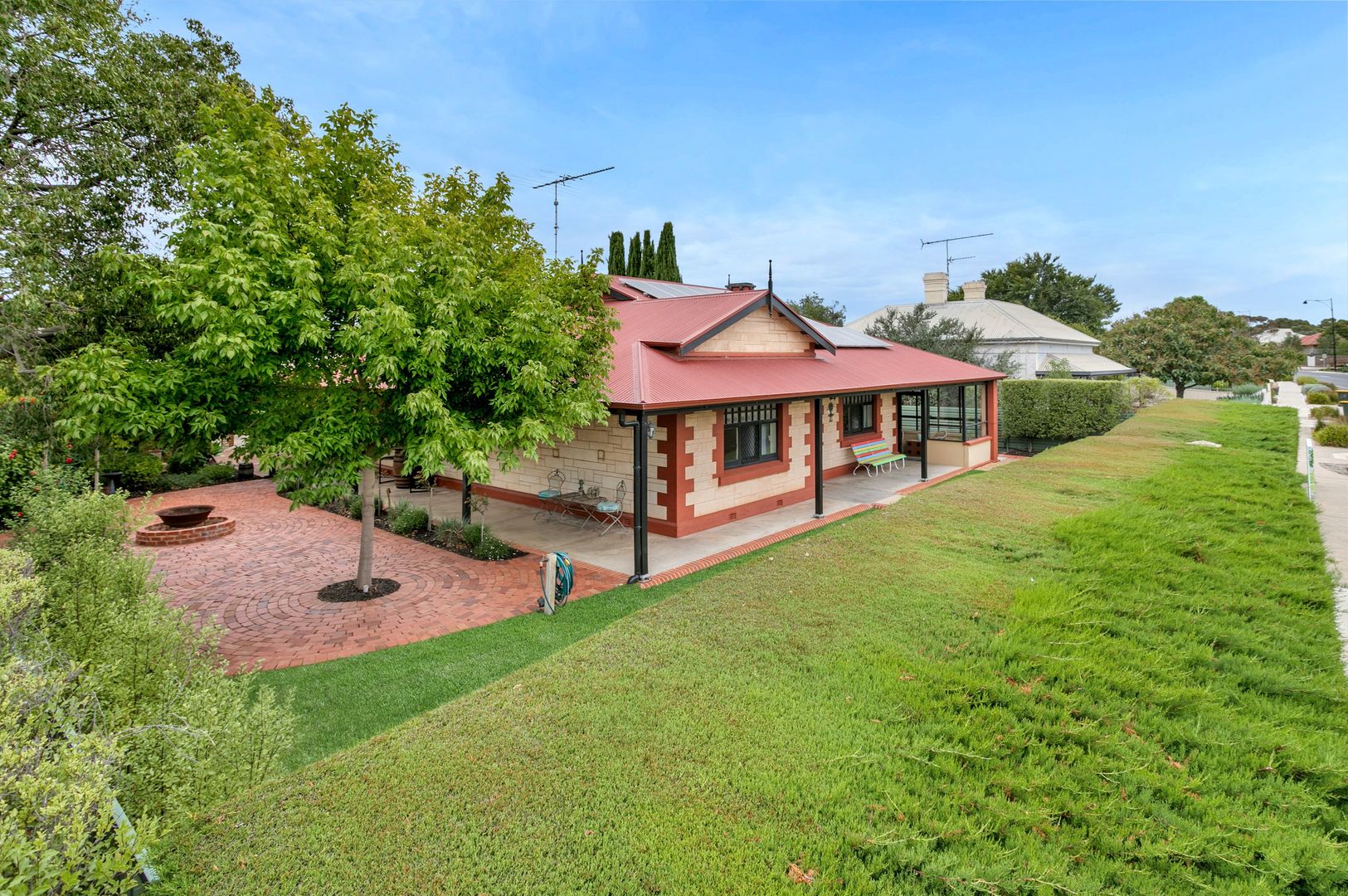 24 Sandergrove Road, Strathalbyn SA 5255, Image 1