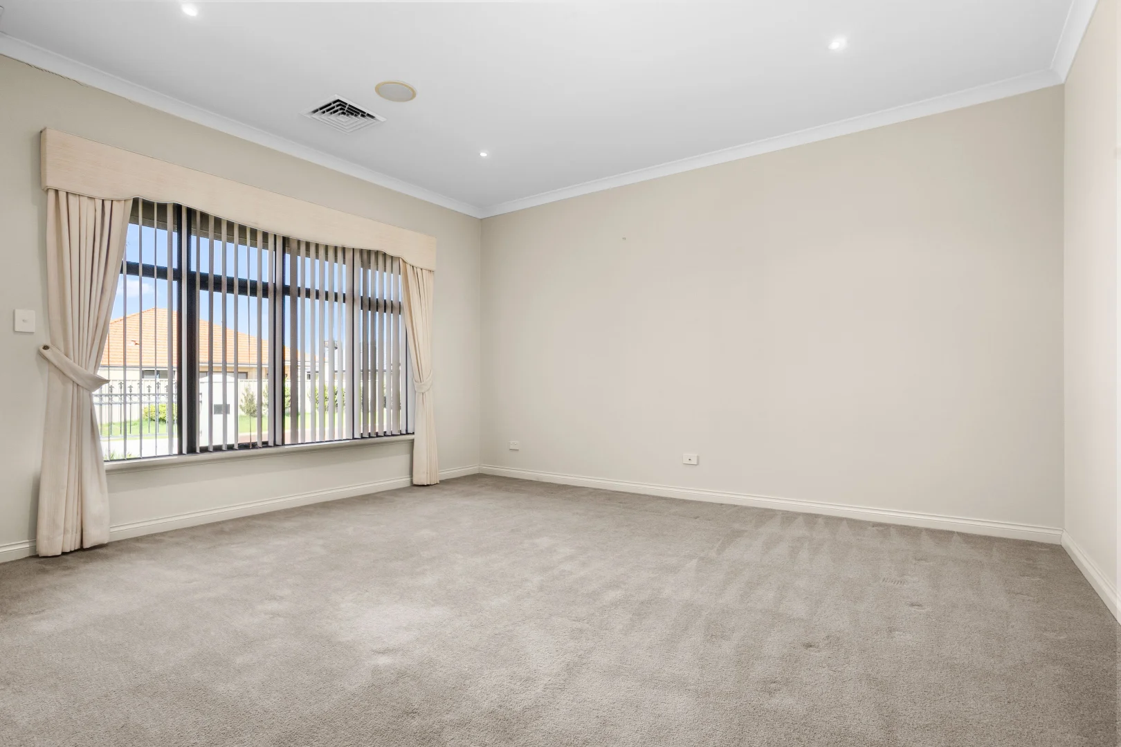 Additional image 5 of 42 Zlinya Circle, Spearwood WA 6163