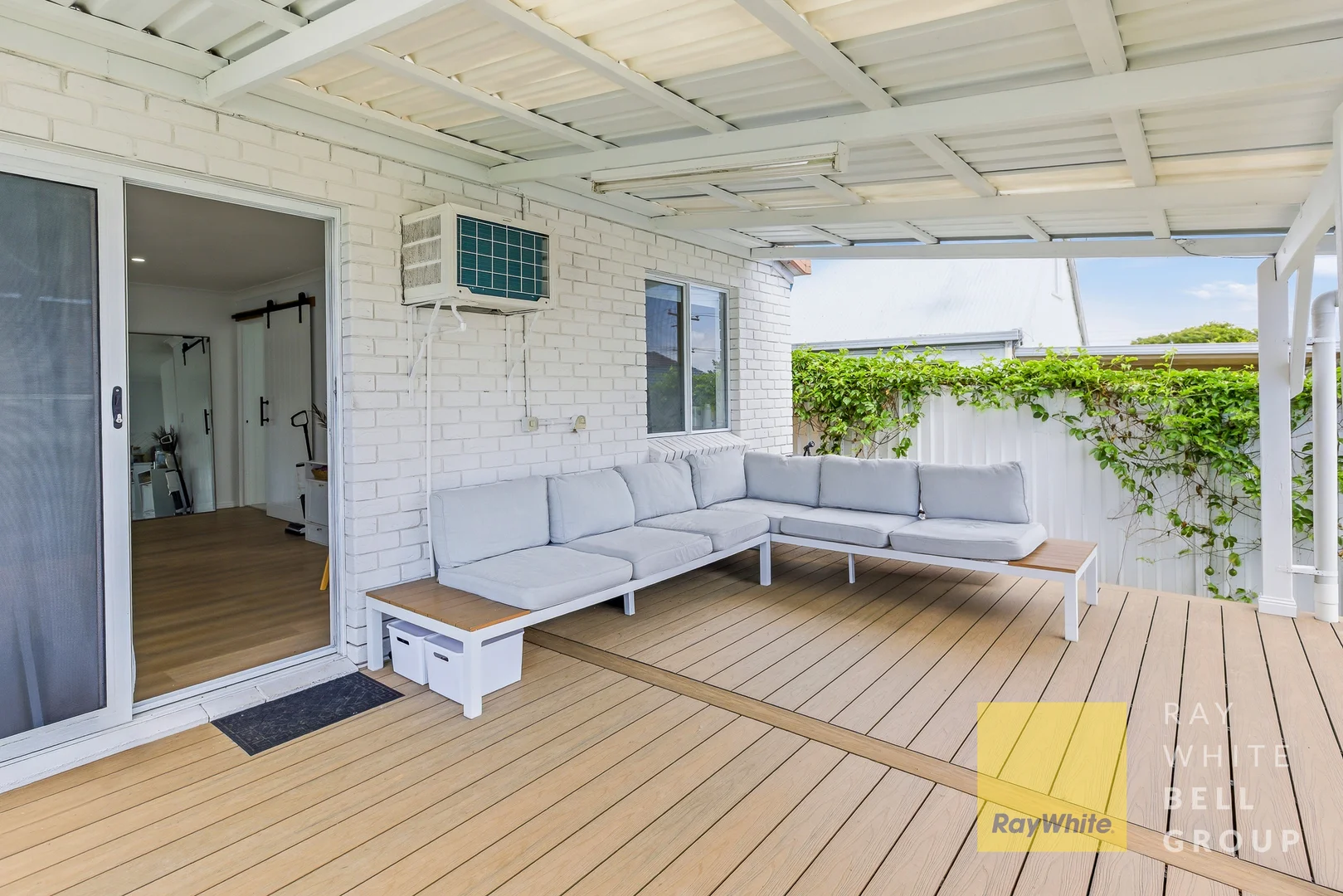 Additional image 9 of 2/9 Beitz Avenue, Labrador QLD 4215