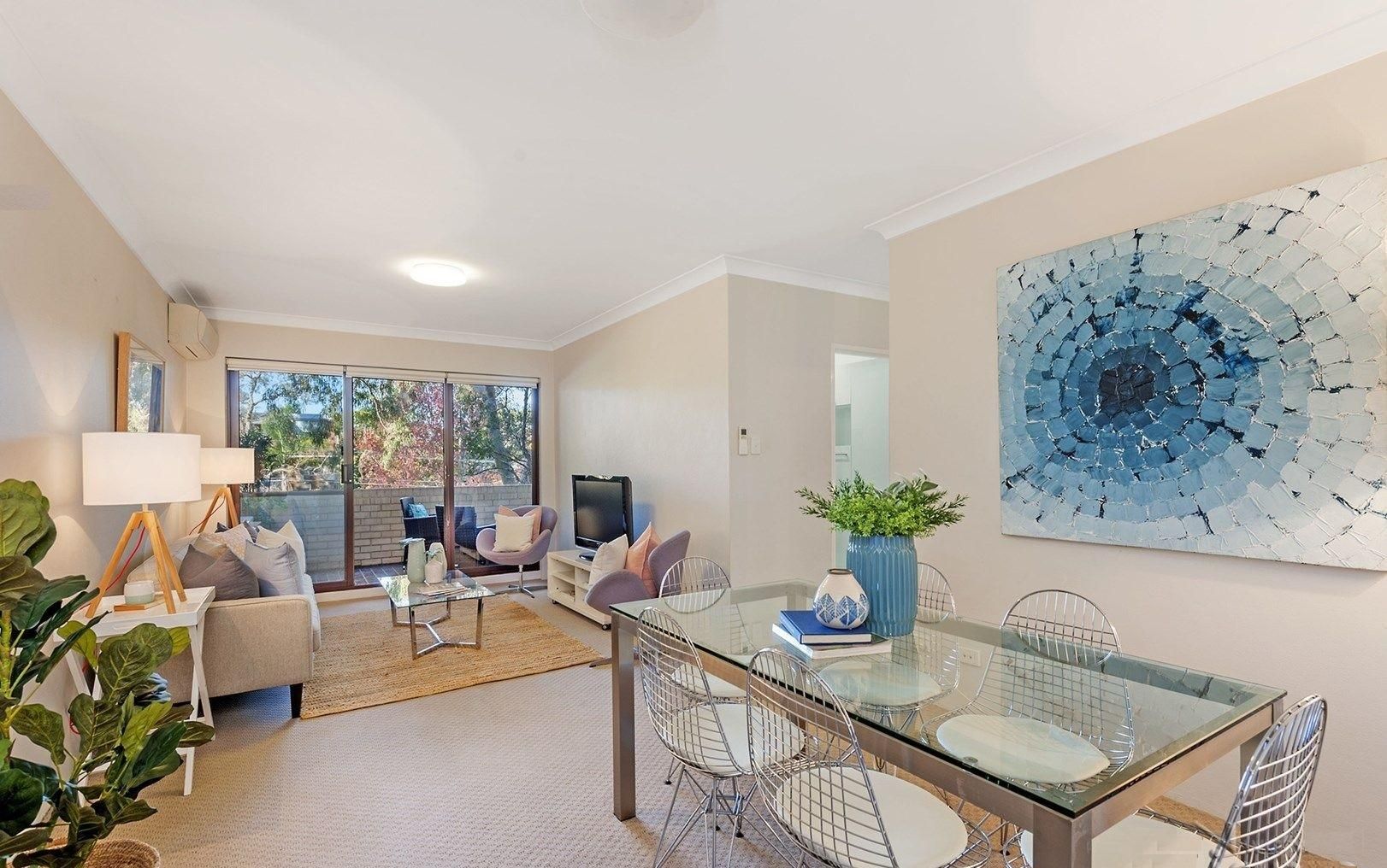2 bedrooms Apartment / Unit / Flat in 2/7-9 Station Street WEST RYDE NSW, 2114