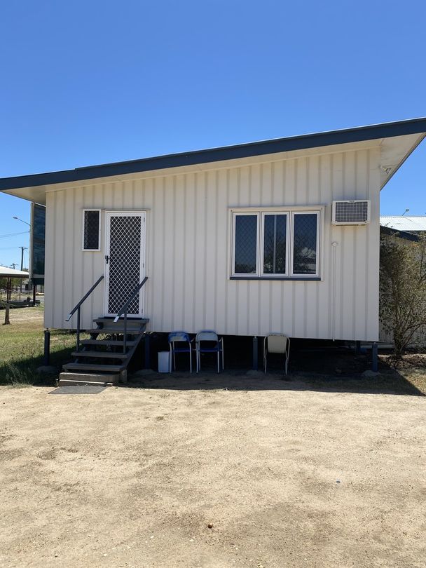 1/42 Stansfield Street, Hughenden QLD 4821 Apartment For Rent 160