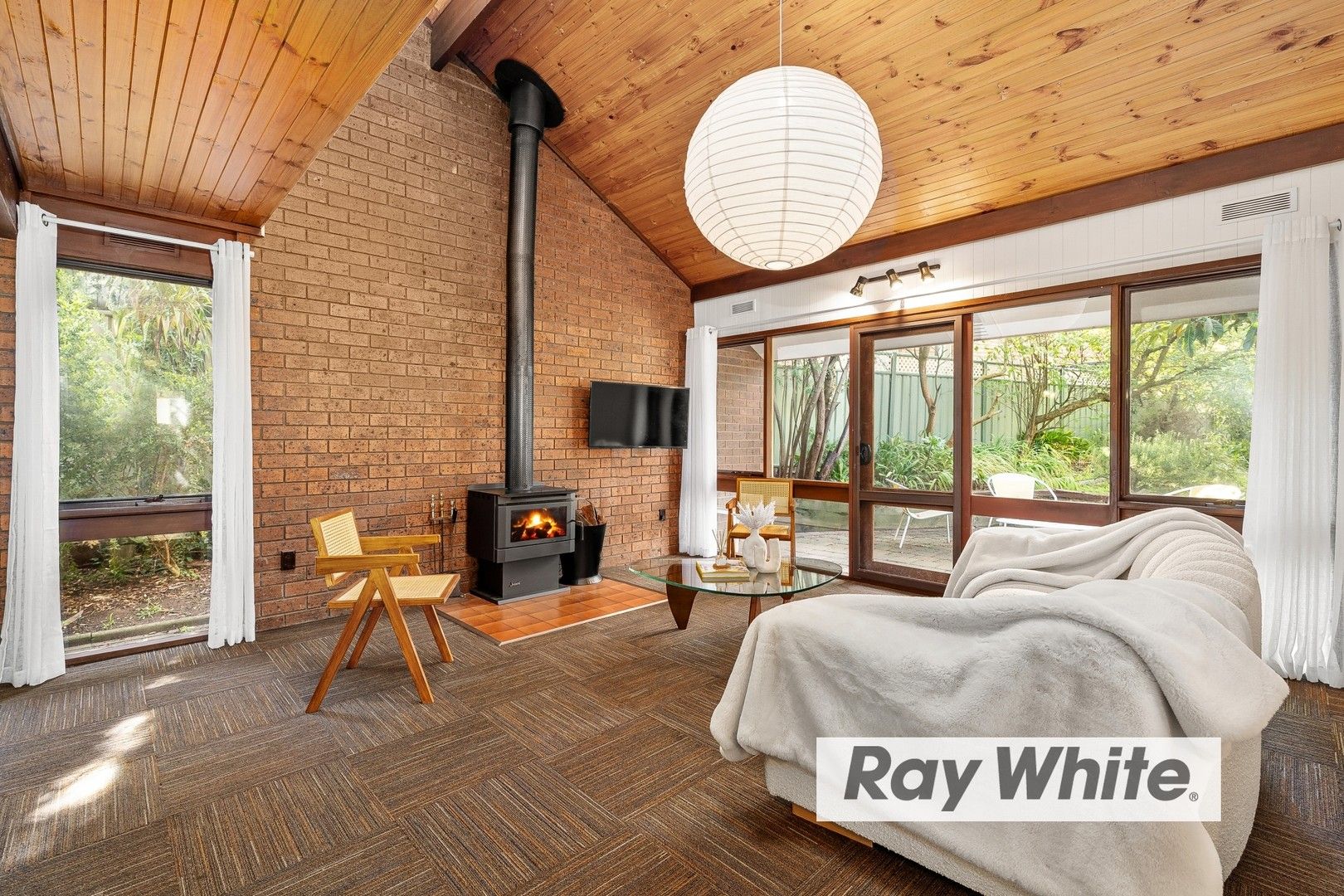 3 bedrooms House in 72 Valley Drive RYE VIC, 3941