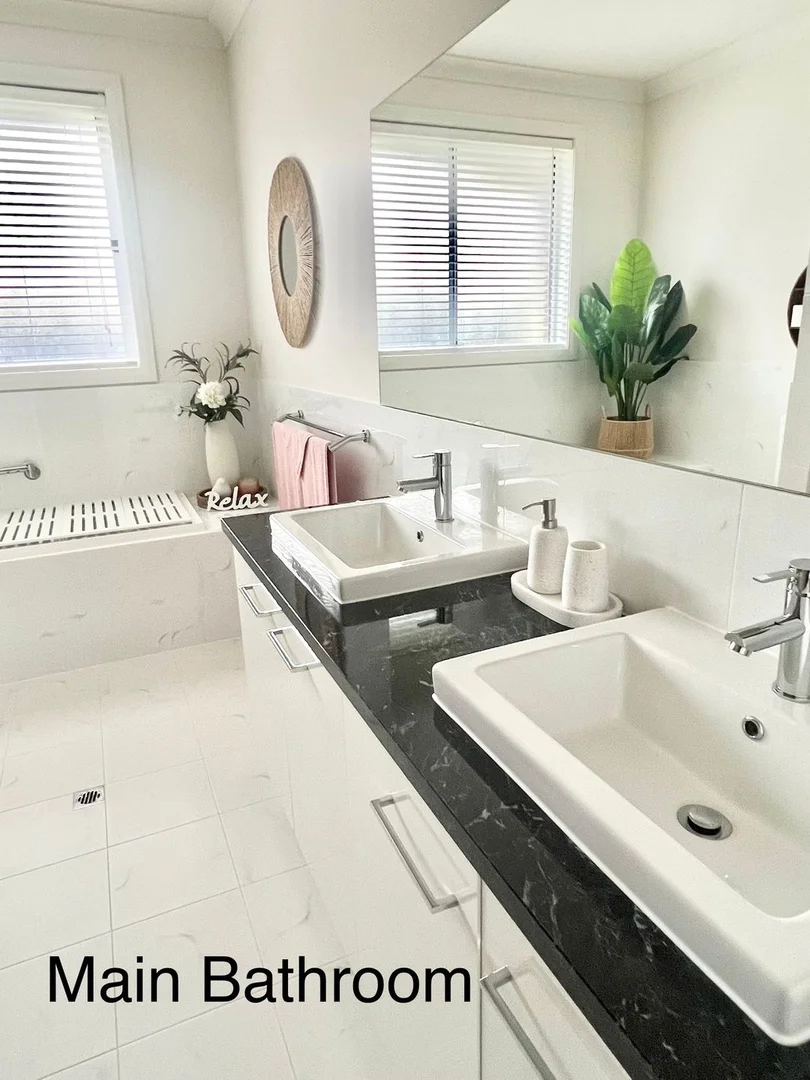 Additional image 12 of 4A Novak Cres, Valley View SA 5093