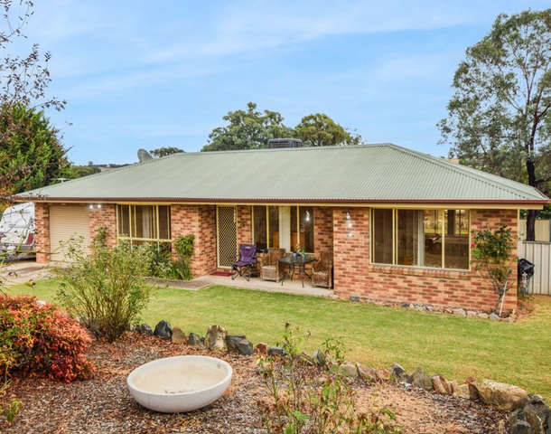 16 Tadros Avenue, Young NSW 2594
