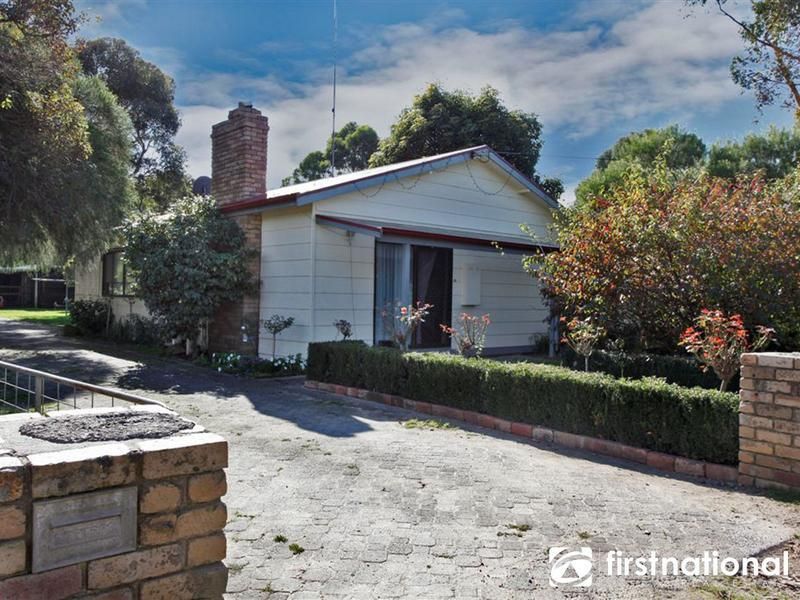 29 Riverside Avenue, BUNYIP VIC 3815, Image 0