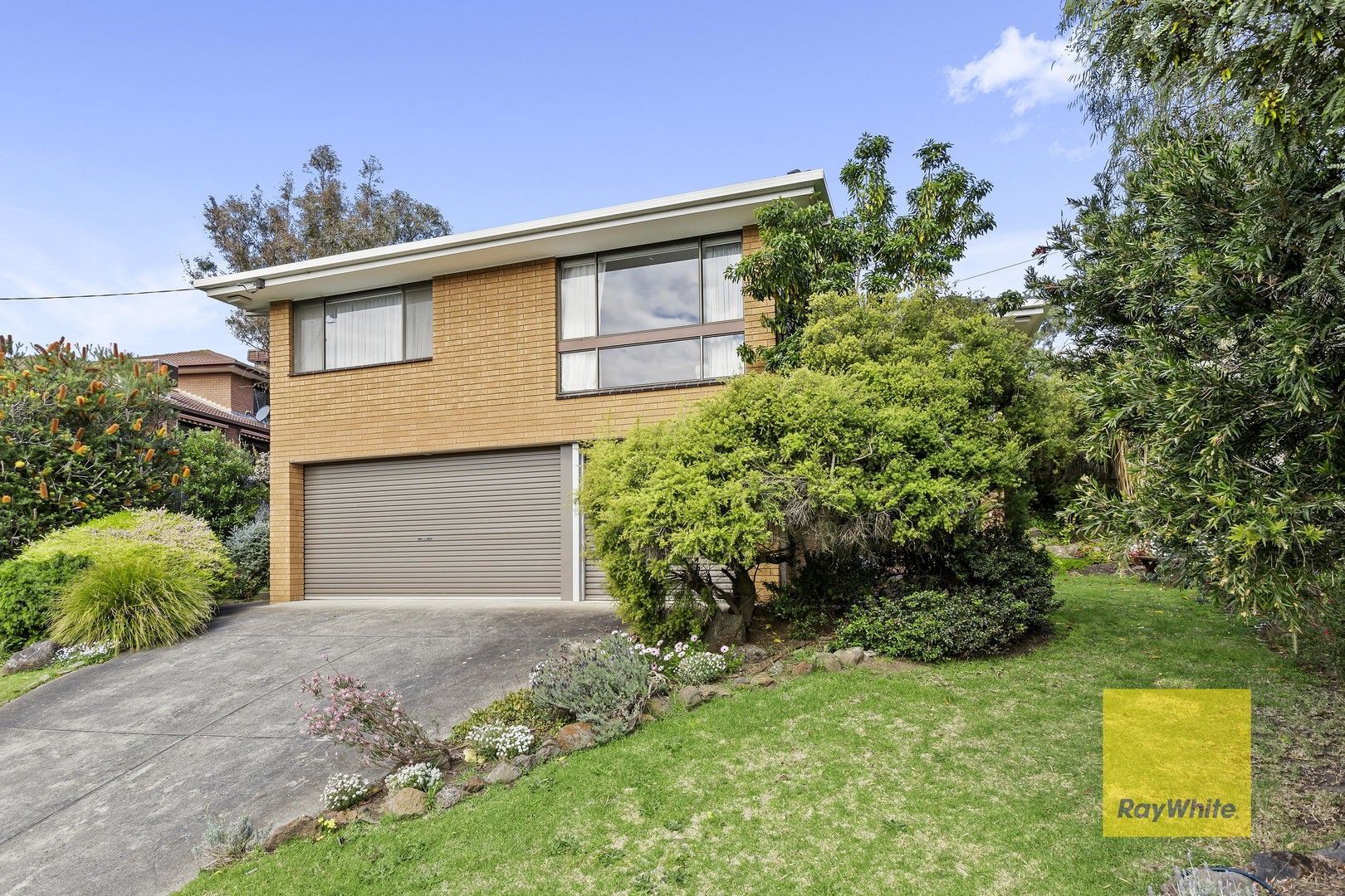 26 St Elmo Crescent, Highton VIC 3216, Image 0