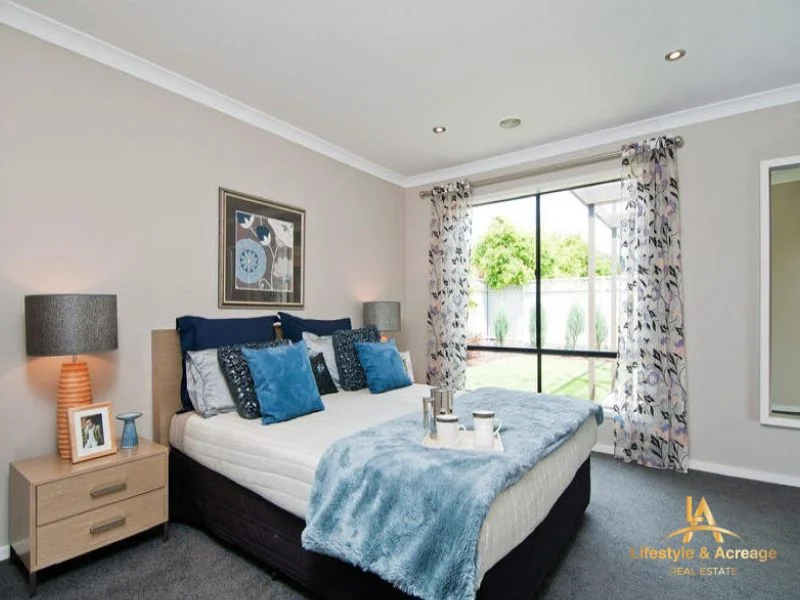 Additional image 5 of 22 Broad Oak Drive, Cranbourne East VIC 3977