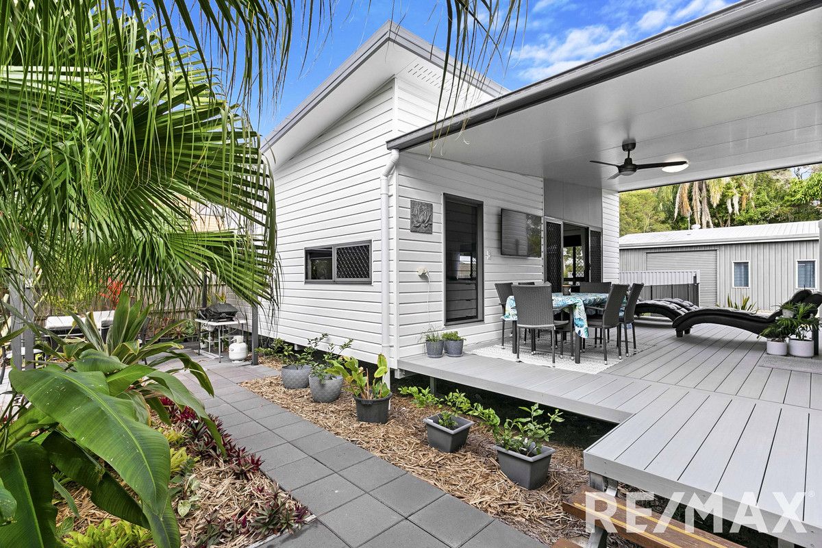 595 Boat Harbour Drive, Urangan QLD 4655, Image 0