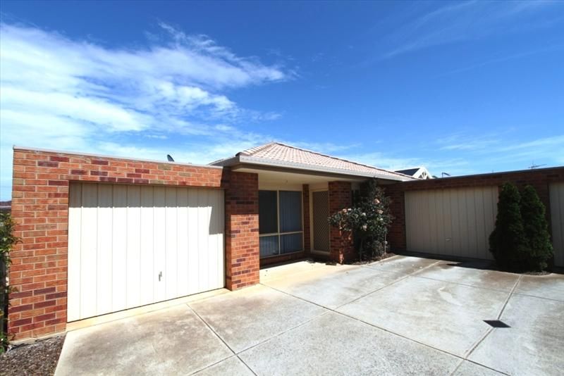 2//7 Belinda Close, Melton VIC 3337, Image 0