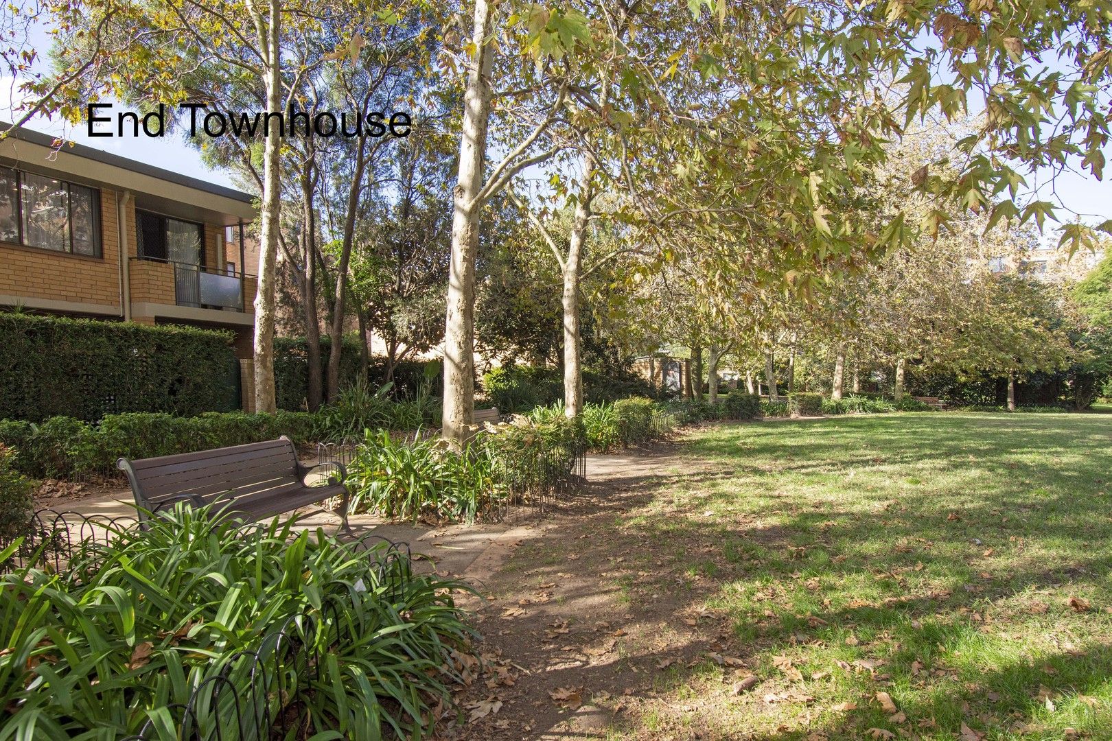 3 bedrooms Apartment / Unit / Flat in 52/11-33 Maddison Street REDFERN NSW, 2016