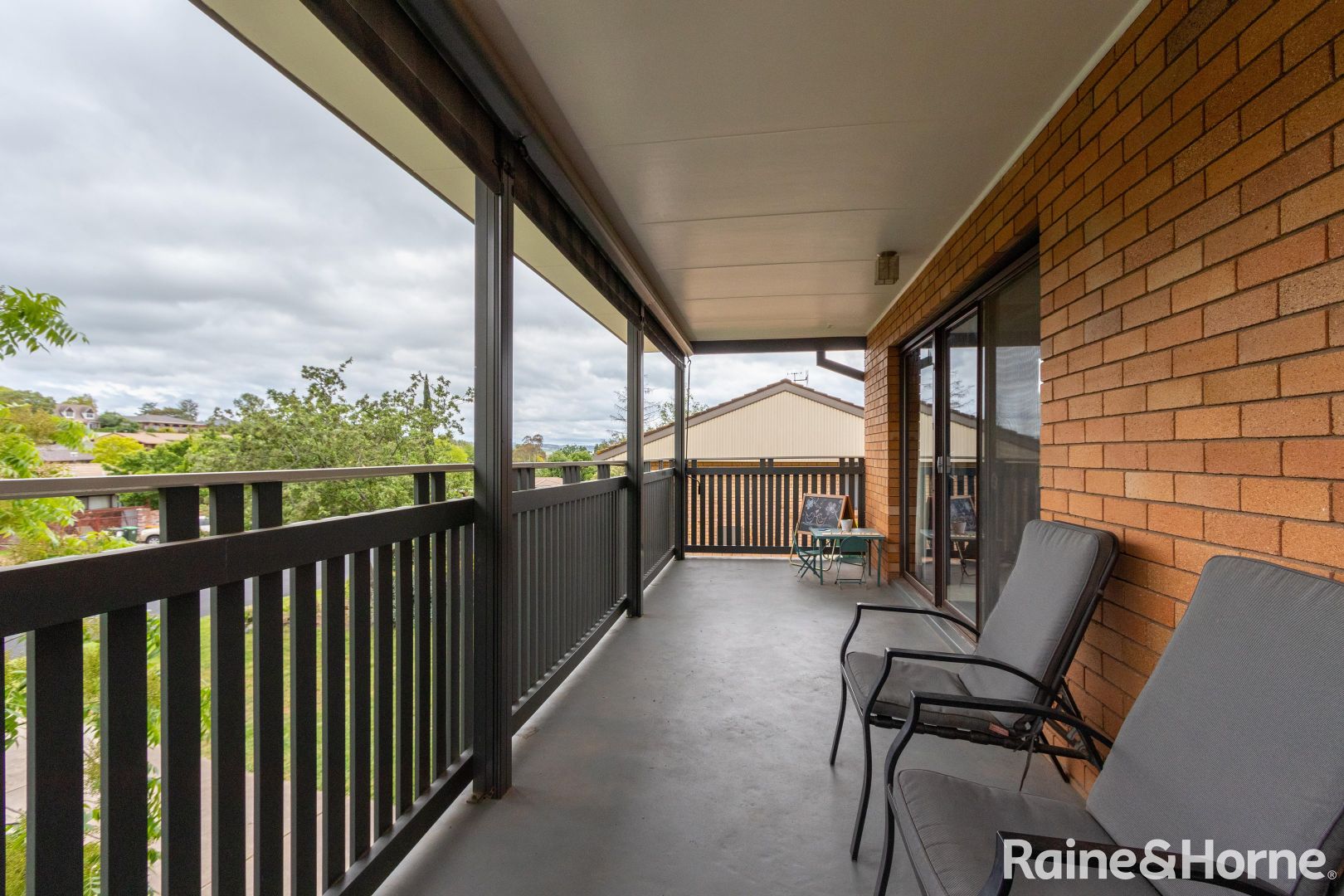 10 Casey Circuit, West Bathurst NSW 2795, Image 2