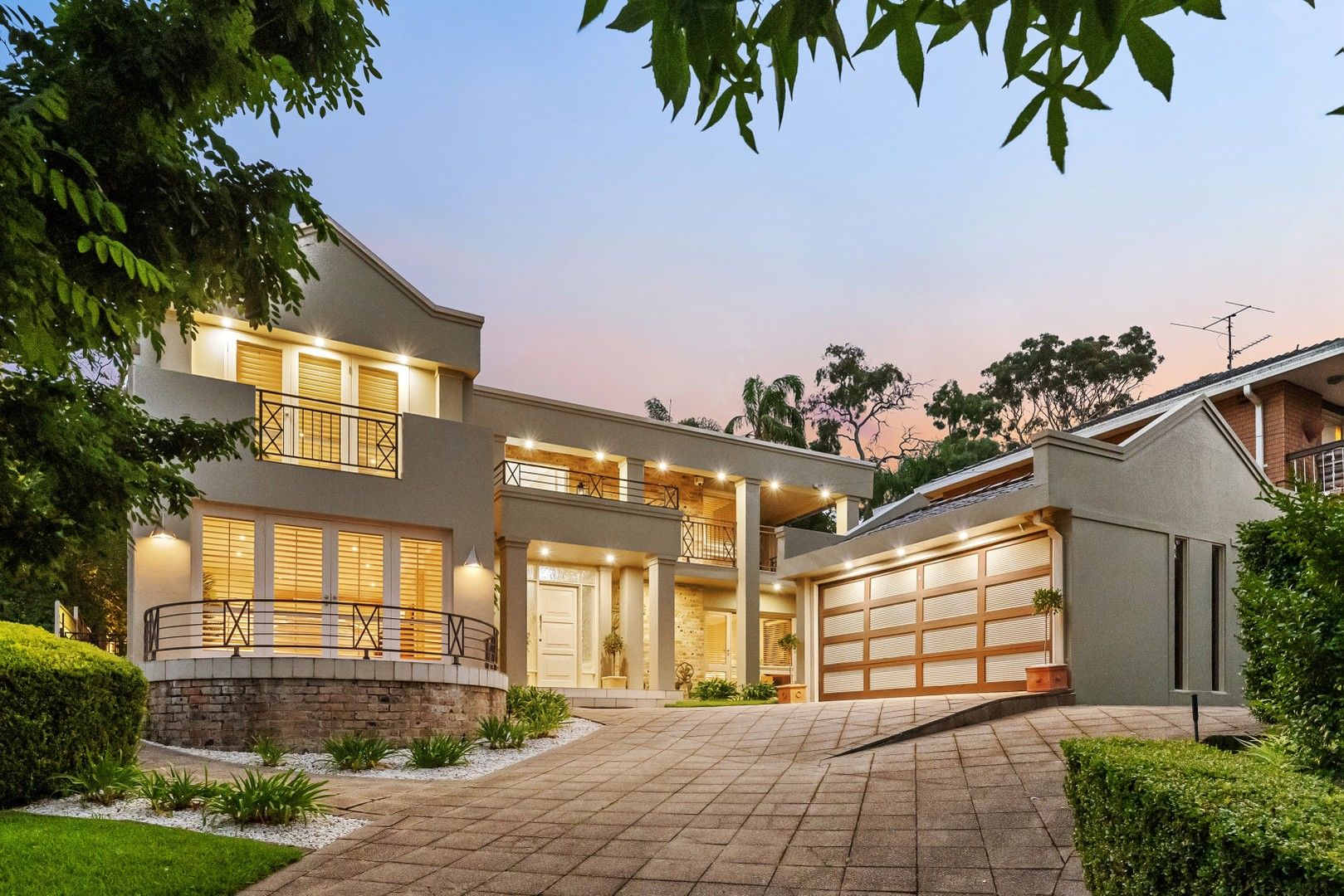 5 bedrooms House in 34 Balowrie Street YOWIE BAY NSW, 2228