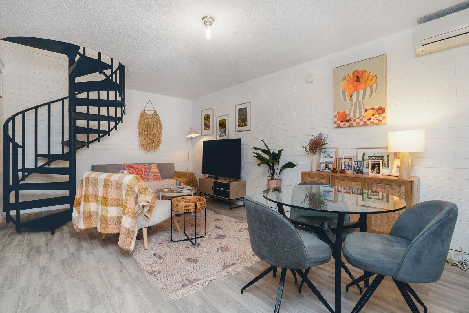 22/115 Herdsman Parade, Wembley WA 6014 Apartment For Rent 450