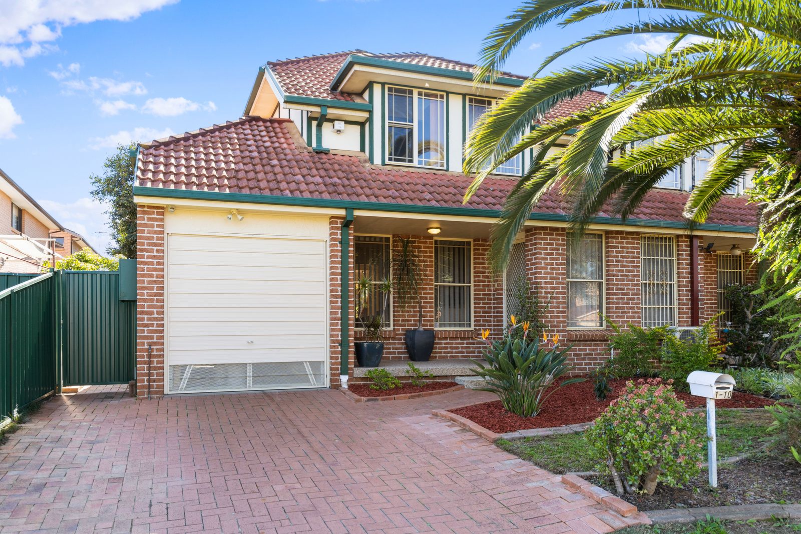 1/10-11 Crosio Place, Bonnyrigg NSW 2177, Image 0