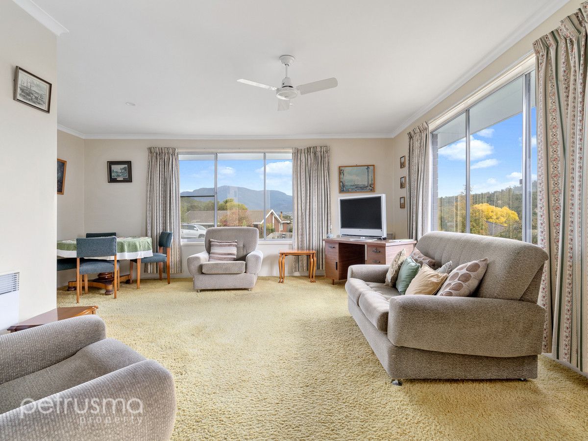 37 Siandra Crescent, Geilston Bay TAS 7015, Image 2