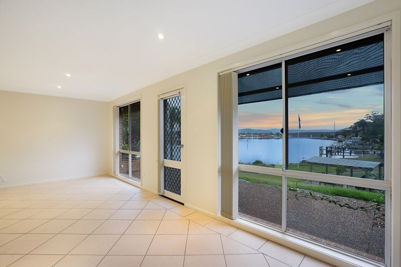 14a/14-36 Empire Bay Drive, Daleys Point NSW 2257, Image 2