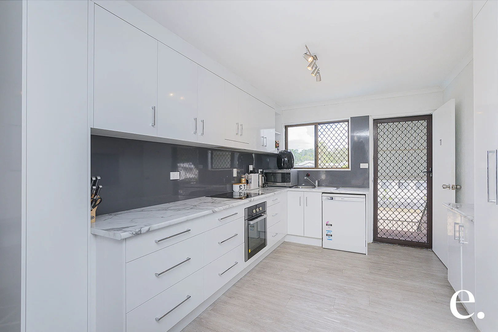 Additional image 2 of 11/100 Talford Street, Rockhampton City QLD 4700