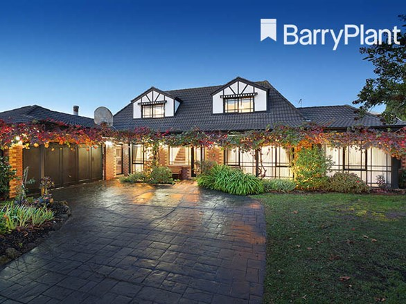 10 Clerehan Court, Wantirna South VIC 3152